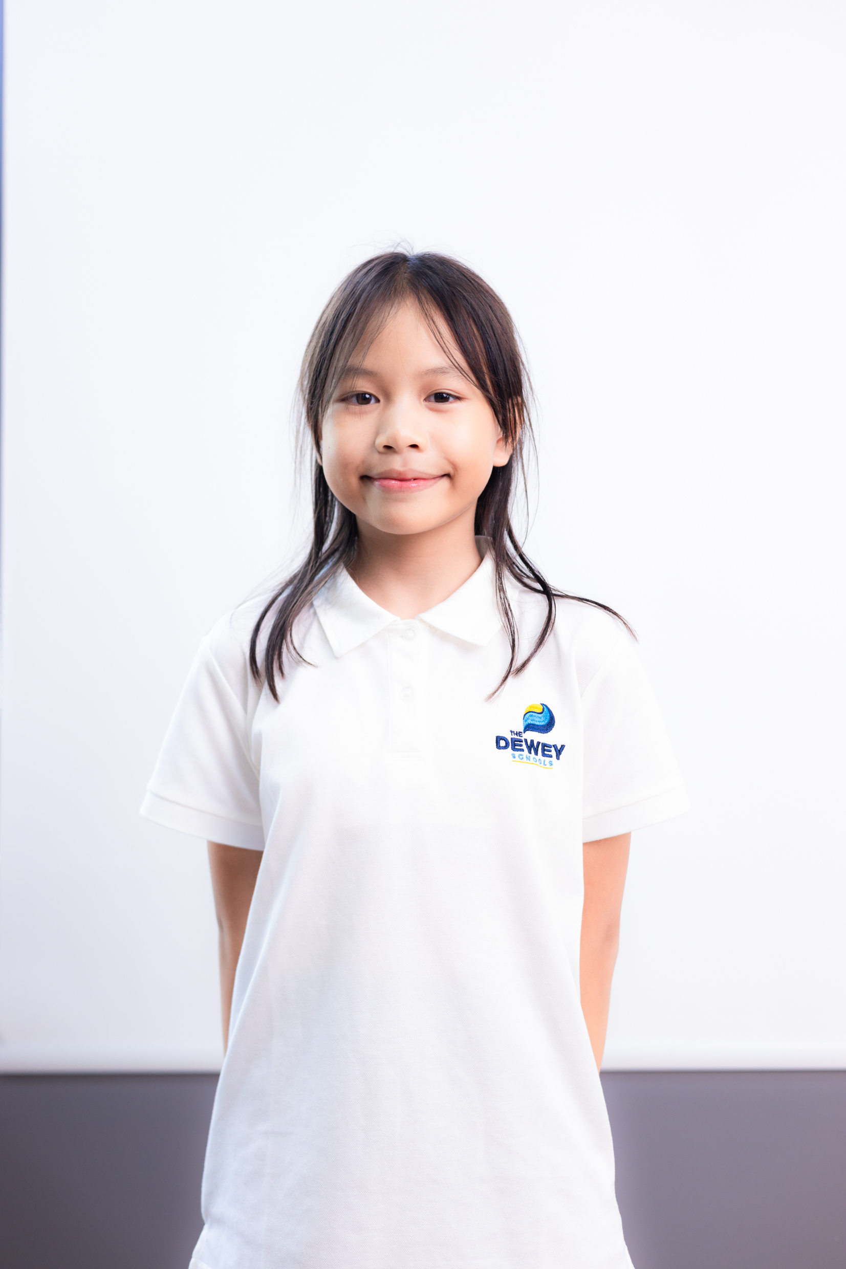 Sam tại The Dewey School